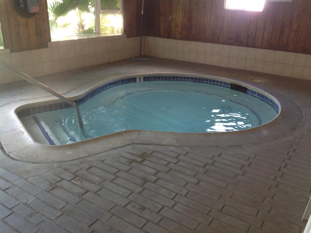 Elsinore Hotsprings Motel 埃尔西诺湖 外观 照片